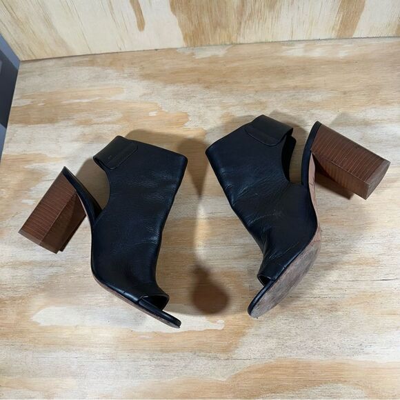 Vince Faye Open Toe Black Leather Bootie Women’s Size 8.5 - Picture 3 of 7